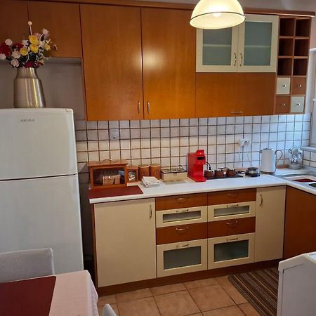 Απέριττον 2 Διαμέρισμα Τρίκαλα Εξωτερικό φωτογραφία